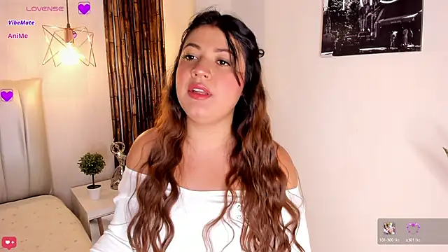 Snapshot of Zuzu_sweet chatting on September 23, 7:17 pm Zuzu sweet online show from September 23, 7:17 pm