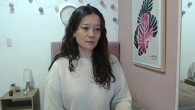 Snapshot of lanna_1878 chatting on June 17, 1:01 pm lanna 1878 online show from June 17, 1:01 pm