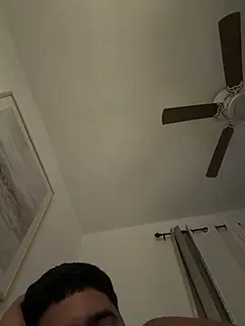 elwhite1996 online show from November 17, 3:56 am