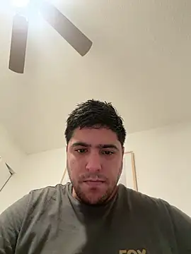 elwhite1996 online show from December 15, 1:43 am