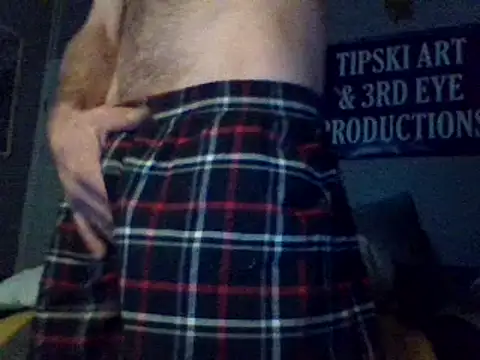 Snapshot of Tipski chatting on January 18, 10:17 am Tipski online show from January 18, 10:17 am