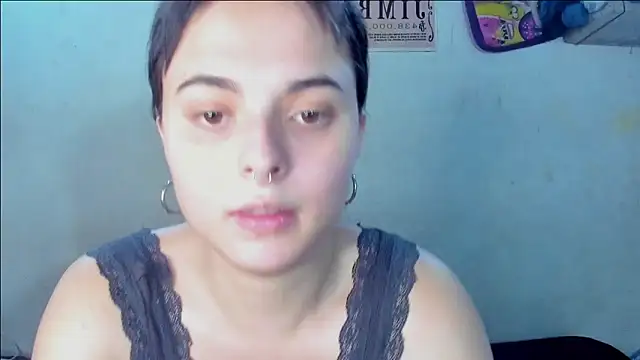 elizabethtaylorxxx online show from October 31, 2:01 am