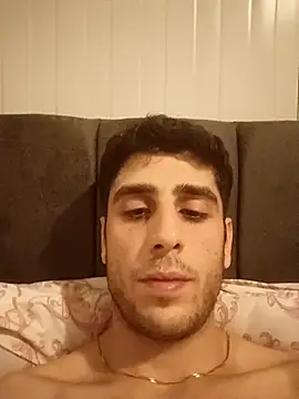 arenn1997 online show from February 13, 12:17 am