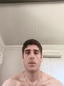 arenn1997 online show from May 5, 12:24 pm