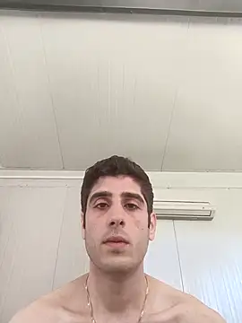 arenn1997 online show from May 6, 12:32 pm