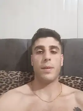 arenn1997 online show from May 16, 12:40 am