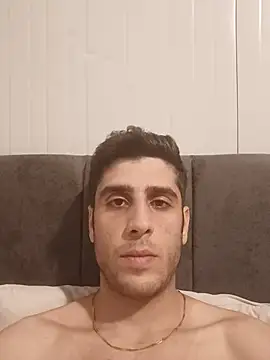 arenn1997 online show from June 6, 10:36 pm