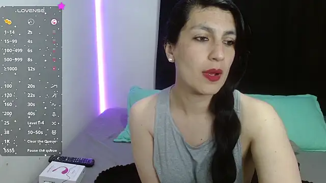 cristina connor online show from December 18, 11:40 pm