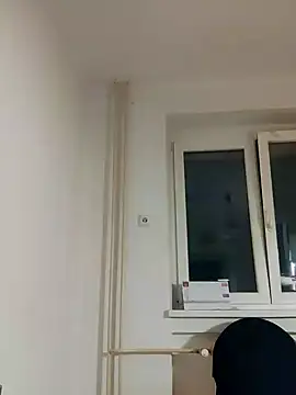 Snapshot of Chokakabraz chatting on December 13, 5:43 pm Chokakabraz online show from December 13, 5:43 pm