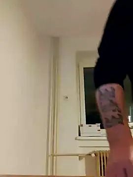 Snapshot of Chokakabraz chatting on January 16, 6:27 pm Chokakabraz online show from January 16, 6:27 pm