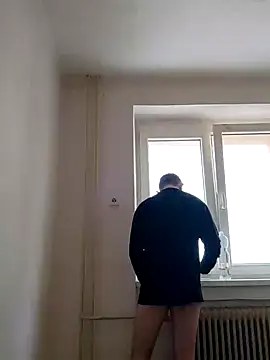 Snapshot of Chokakabraz chatting on February 15, 12:43 pm Chokakabraz online show from February 15, 12:43 pm