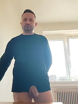 Snapshot of Chokakabraz chatting on November 22, 10:03 am Chokakabraz online show from November 22, 10:03 am