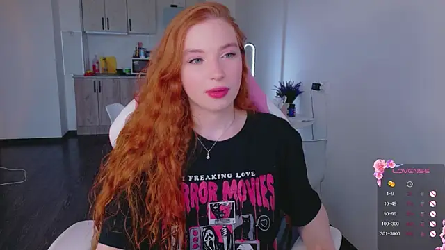 cinnabon girls online show from May 4, 3:08 pm