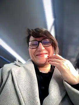 ZhenjaPoledance online show from November 20, 8:14 am