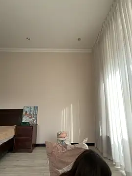 Hott Lolla online show from November 26, 8:37 am