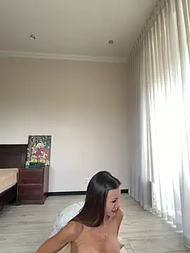 Hott Lolla online show from May 29, 8:12 am