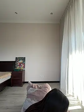 Hott Lolla online show from June 17, 6:38 am