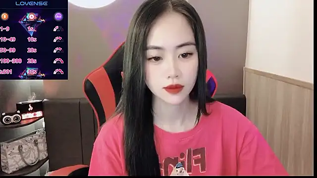 Snapshot of witch-39 chatting on December 7, 5:04 am witch-39 online show from December 7, 5:04 am