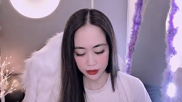 Snapshot of witch-39 chatting on January 22, 5:05 am witch-39 online show from January 22, 5:05 am