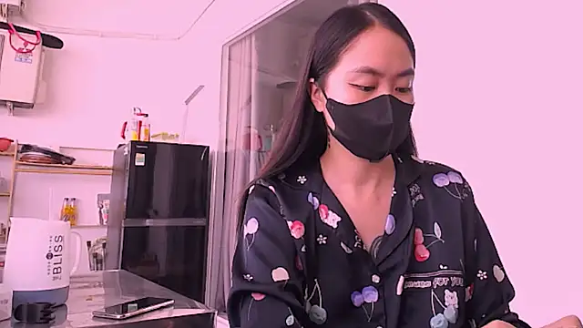 Snapshot of witch-39 chatting on October 1, 5:57 am witch-39 online show from October 1, 5:57 am