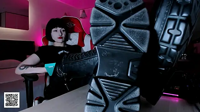  Goddess Misha  online show from November 16, 9:09 pm