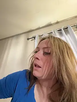 lezbean24 online show from February 10, 4:55 pm