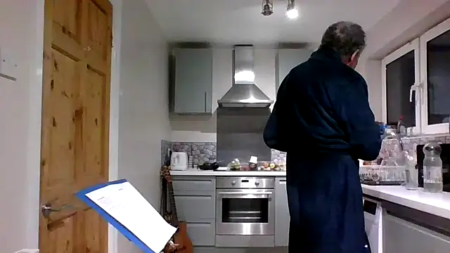 Snapshot of jimmybenido chatting on January 18, 5:15 pm jimmybenido online show from January 18, 5:15 pm