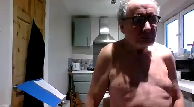 Snapshot of jimmybenido chatting on January 31, 5:10 pm jimmybenido online show from January 31, 5:10 pm