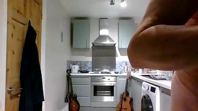 Snapshot of jimmybenido chatting on December 15, 5:39 pm jimmybenido online show from December 15, 5:39 pm