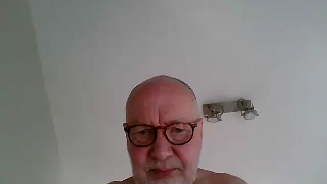 Snapshot of jimmybenido chatting on May 30, 4:48 pm jimmybenido online show from May 30, 4:48 pm