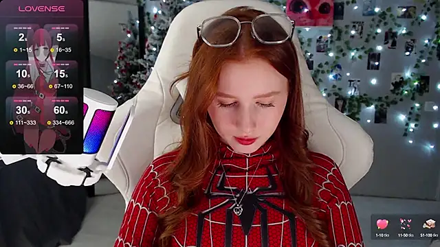 Meow babe online show from December 19, 2:24 pm