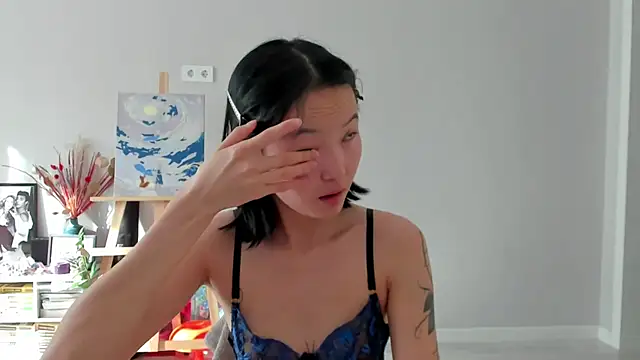 Snapshot of ailey_chao chatting on May 9, 2:28 am ailey chao online show from May 9, 2:28 am