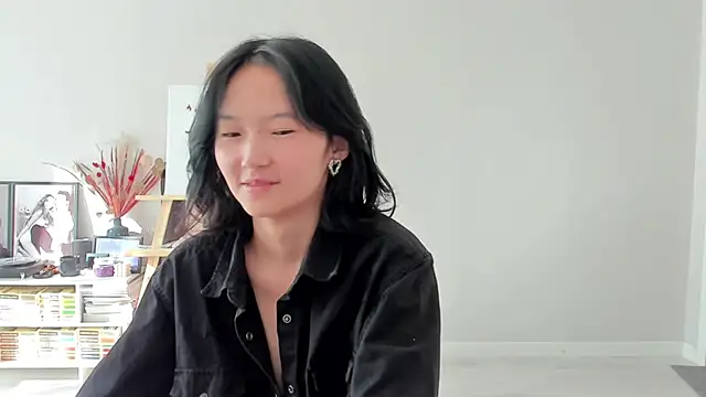 Snapshot of ailey_chao chatting on May 13, 2:31 am ailey chao online show from May 13, 2:31 am