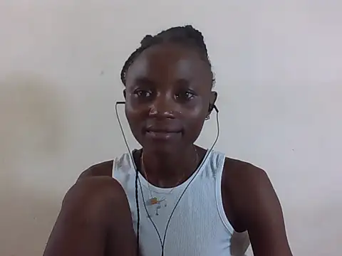 SexyNeedle22 online show from December 14, 8:20 am