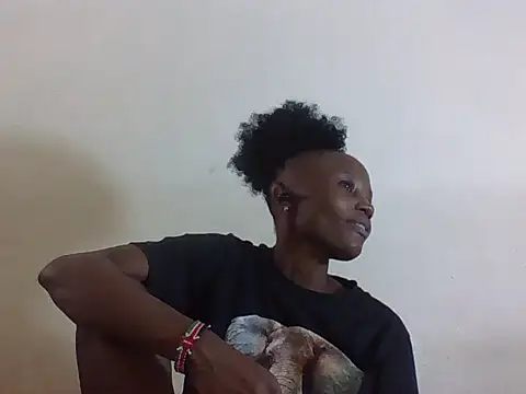 Snapshot of SexyNeedle22 chatting on June 6, 7:13 am SexyNeedle22 online show from June 6, 7:13 am