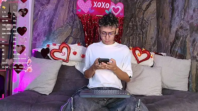 Daviid laidd online show from February 14, 8:16 pm