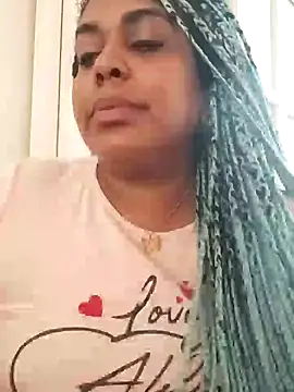 ELLA KELLY online show from January 29, 12:02 pm