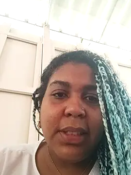 ELLA KELLY online show from March 17, 12:14 pm