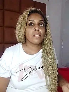 ELLA KELLY online show from September 20, 11:44 am