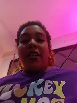 Snapshot of ELLA_KELLY chatting on May 14, 11:39 am ELLA KELLY online show from May 14, 11:39 am