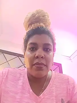 Snapshot of ELLA_KELLY chatting on June 9, 11:55 am ELLA KELLY online show from June 9, 11:55 am