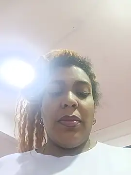 Snapshot of ELLA_KELLY chatting on July 3, 11:38 am ELLA KELLY online show from July 3, 11:38 am