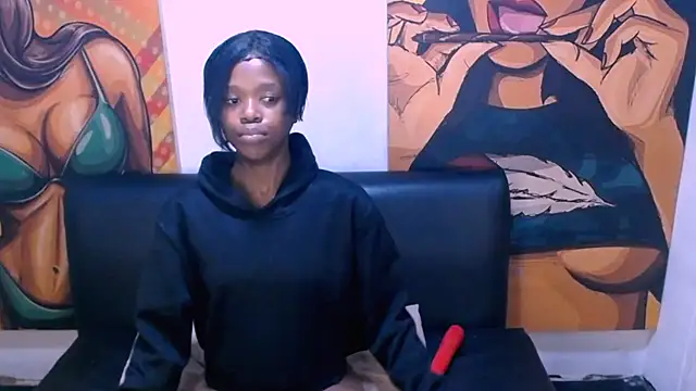Snapshot of Ebonycutiex chatting on June 8, 6:19 pm Ebonycutiex online show from June 8, 6:19 pm