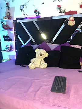 1lovelygirls online show from November 10, 12:15 pm