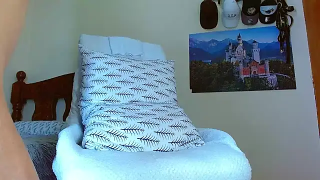 jeilerth online show from January 12, 5:56 am