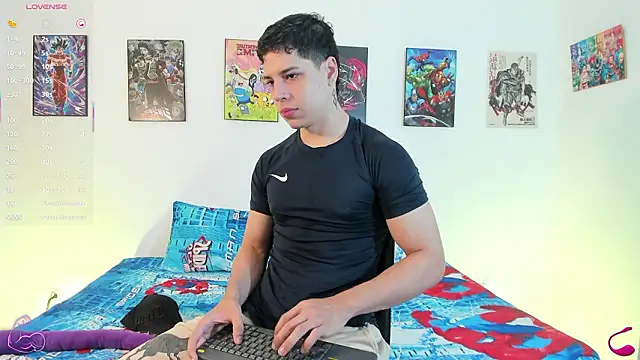 jonathanjoestar  online show from March 11, 8:26 pm