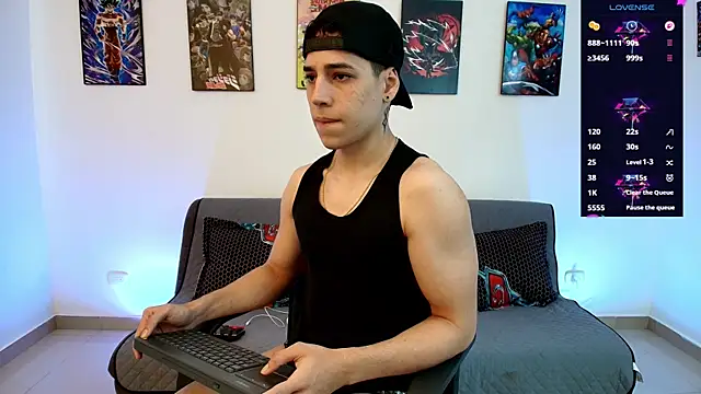 jonathanjoestar  online show from June 8, 8:53 pm