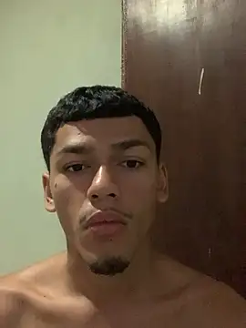 Snapshot of dolariano chatting on January 5, 8:42 pm dolariano online show from January 5, 8:42 pm