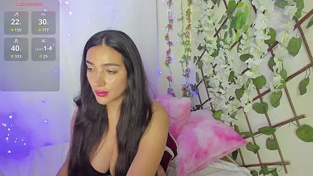 zara41 online show from March 11, 5:08 pm