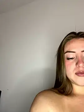 Snapshot of cheryl_cc chatting on January 11, 4:12 pm cheryl cc online show from January 11, 4:12 pm